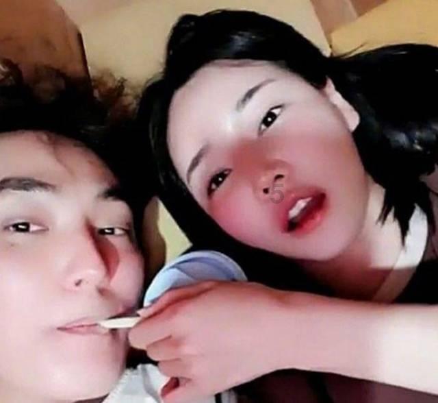 喜羊羊兄妹雪球大战3